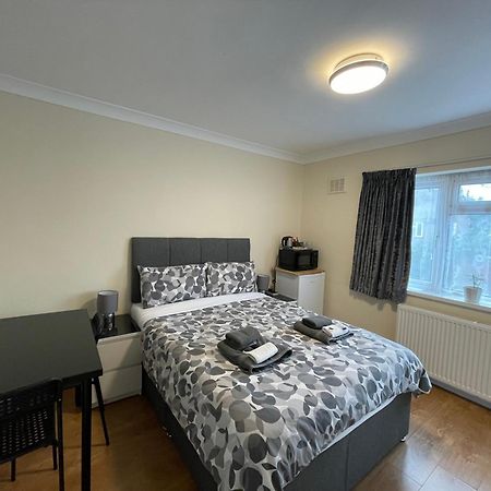 Kensal Lodge 2 Guest House Londen Buitenkant foto