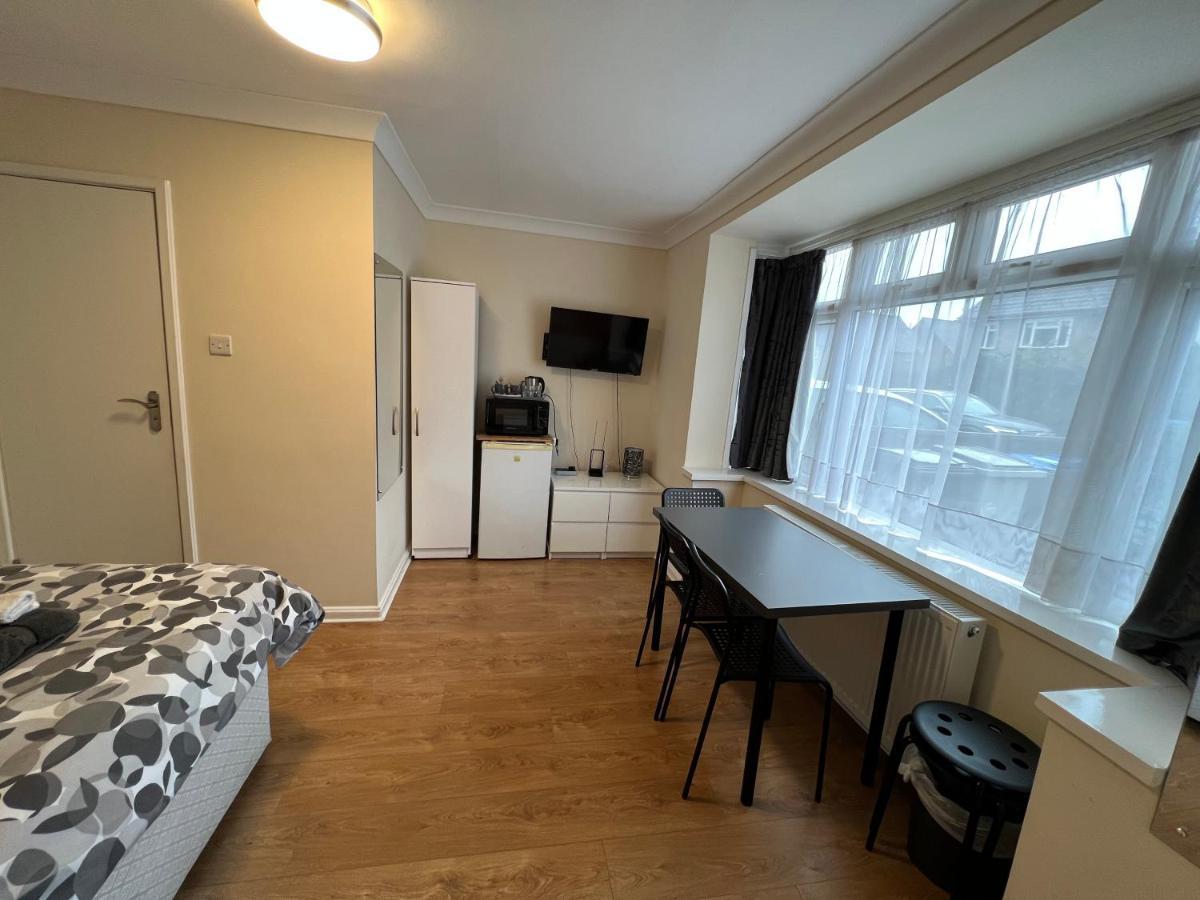 Kensal Lodge 2 Guest House Londen Buitenkant foto