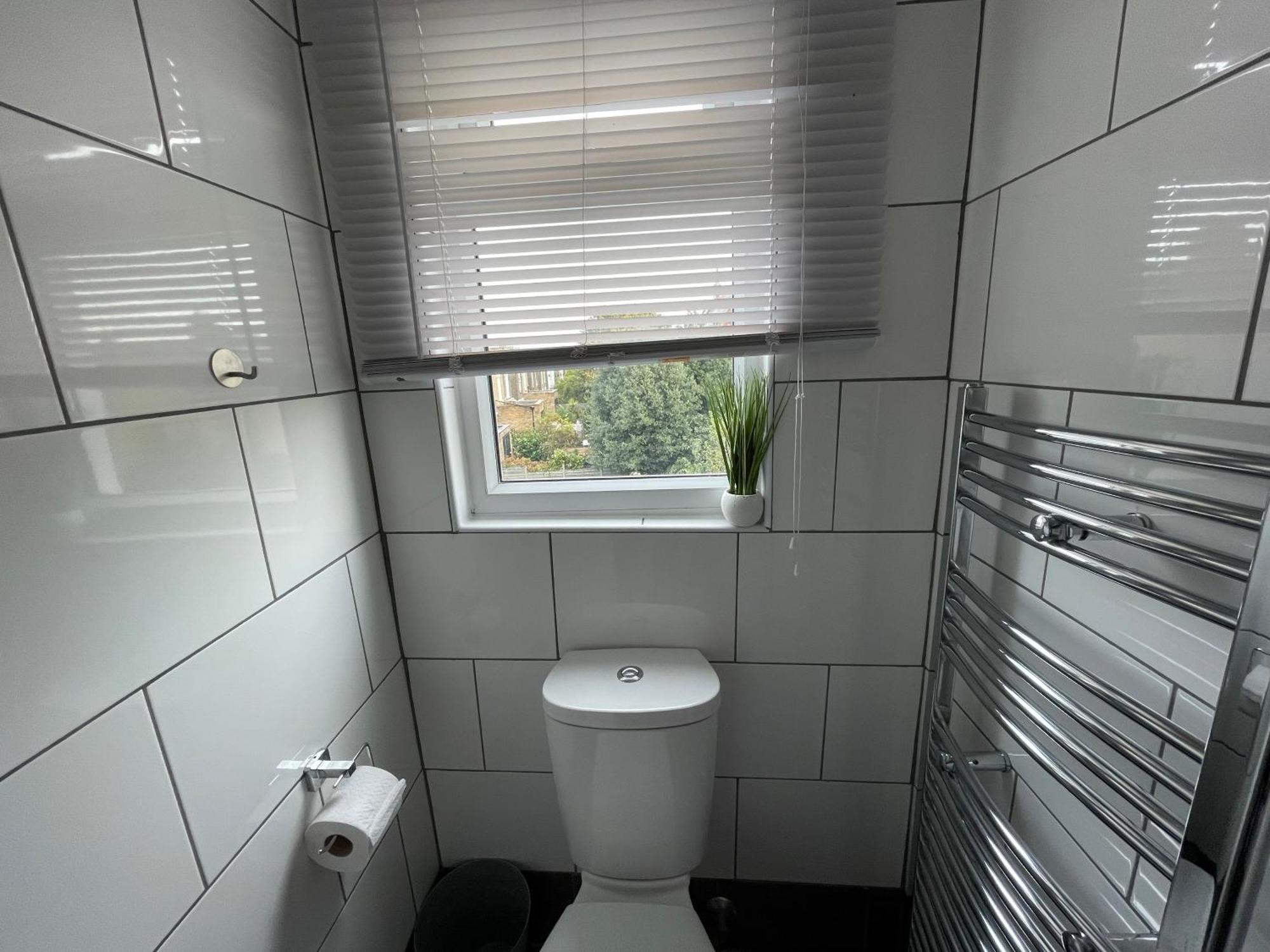 Kensal Lodge 2 Guest House Londen Buitenkant foto